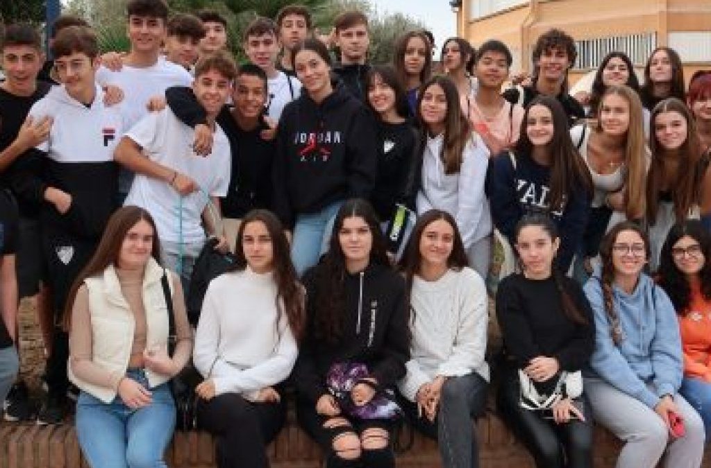 CAFÉ CON CIENCIA – ACTIVIDAD ORGANIZADA POR EL CLUB CIENTÍFICO