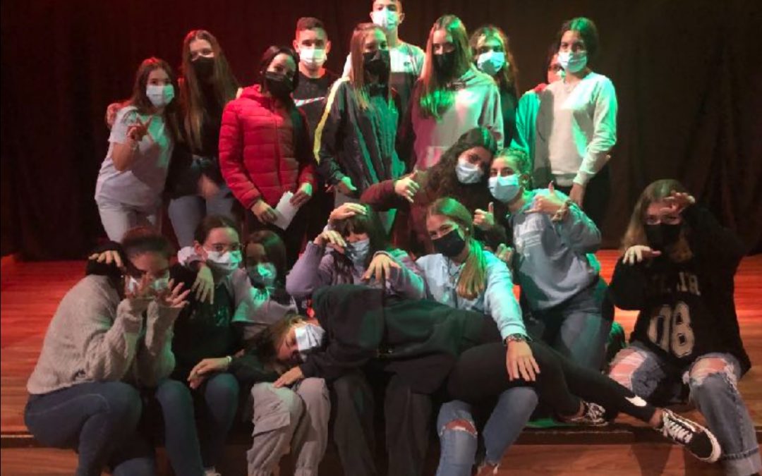 TEATRO: Historias de amor y de guerrra